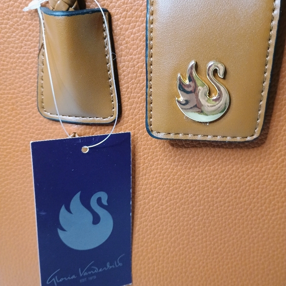 Gloria Vanderbilt Tote Bag - Picture 3 of 5